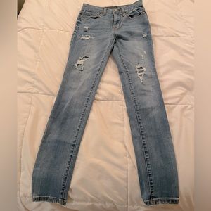 Aeropostal High Wasted Ankle Jegging